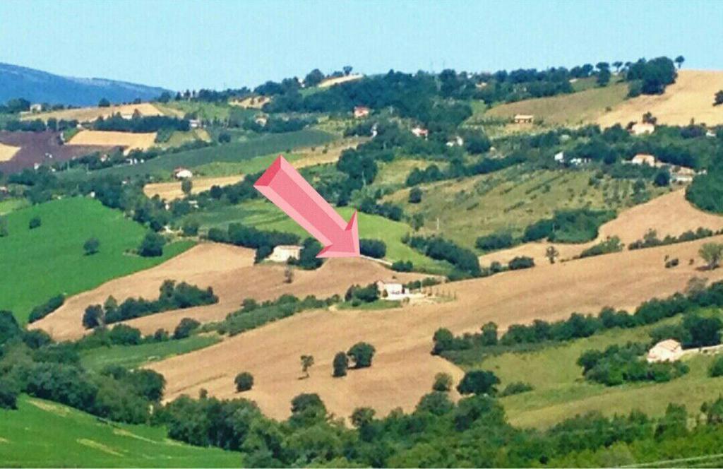 Casale Delle Rondini Bed and Breakfast Tolentino Buitenkant foto